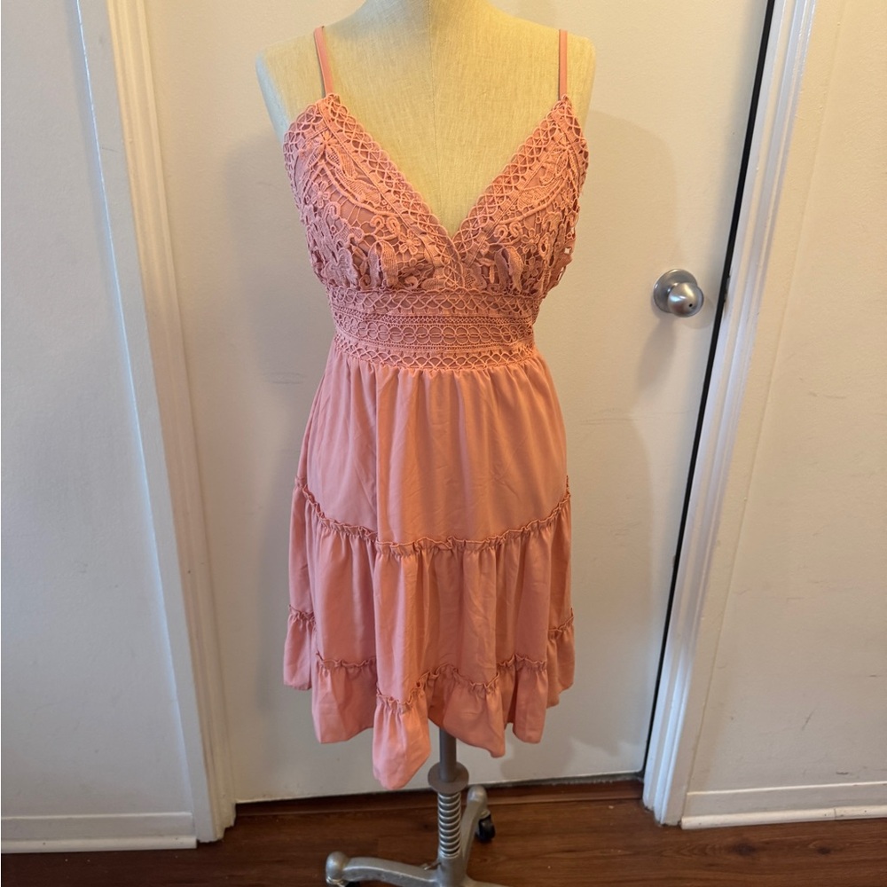 Elegant Pink Lace Dress